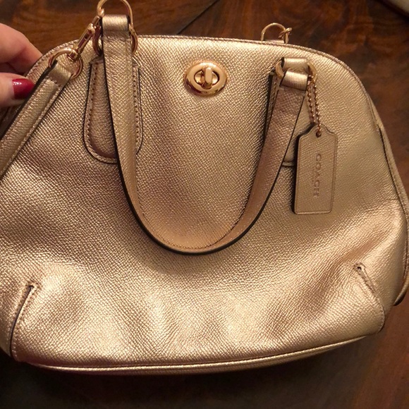 rose gold coach purse